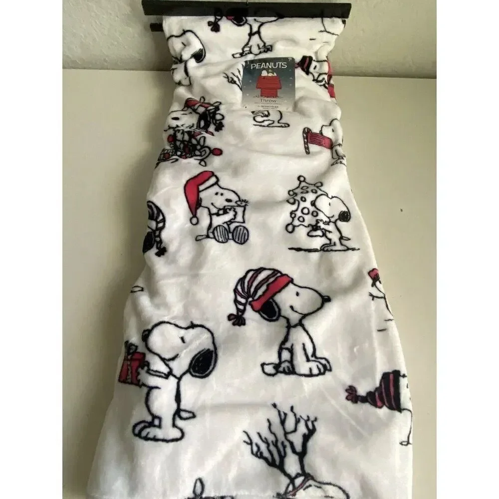 Peanuts Snoopy Pink Winter Holiday Throw‎ Blanket Christmas Snowman 50 x 70” NEW